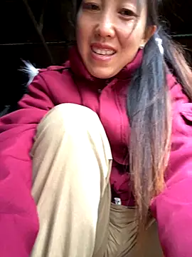 Huong-Ly's cam snapshot