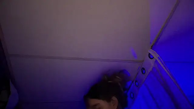 mamifresita's cam snapshot