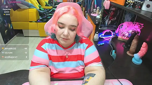 Softie_Sofy's cam snapshot