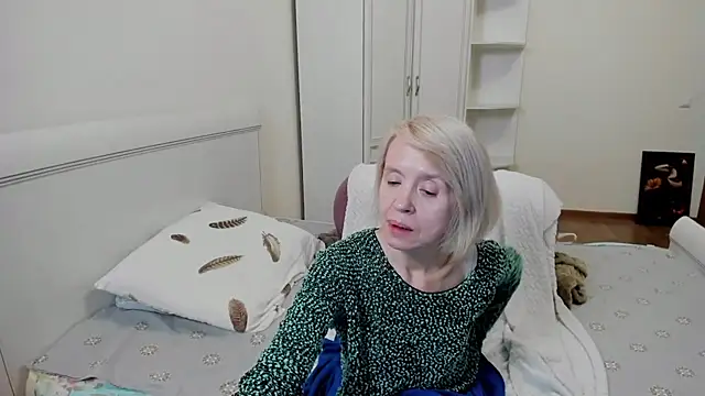 aminalive's cam snapshot