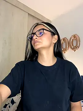 Cat2525 live sex cam