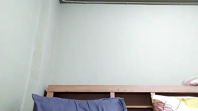 BIGUNCUTHARDCOCK live sex cam