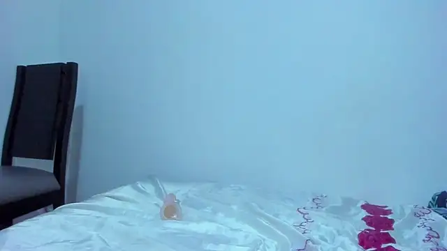 Nikki__uwu's web cam