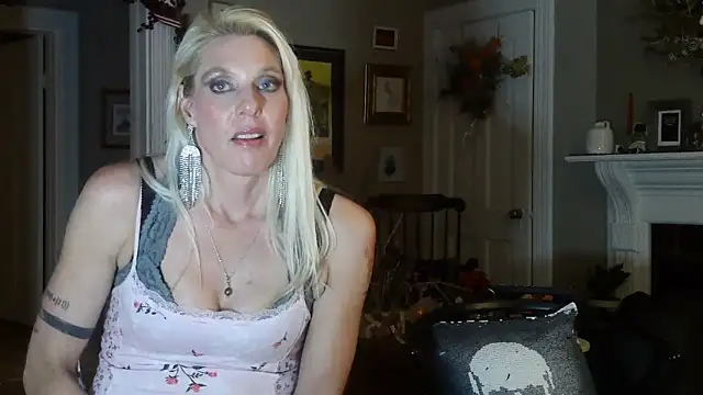 Glamazing's cam snapshot