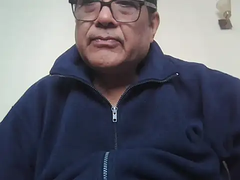 Nuttysub live sex cam