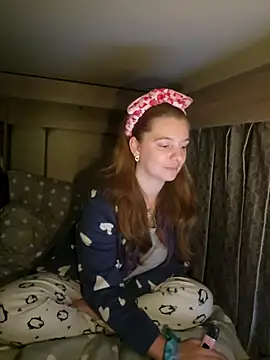 VanLifeVixen's cam snapshot