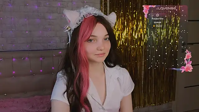 AnimeAlica18's cam snapshot