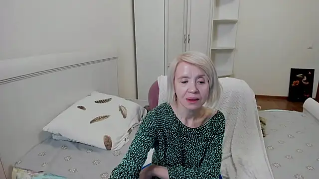 aminalive's cam snapshot