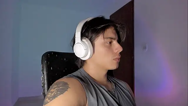 Giordano_Russo live sex cam