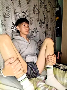 heyy_noah11 live sex cam