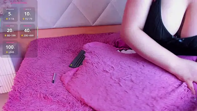 veronica_hill_'s cam snapshot