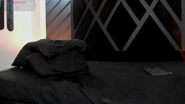 marco_garciia_ live sex cam