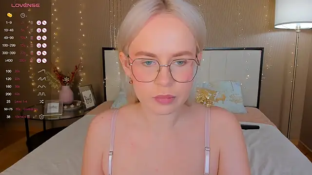 bellatip live sex cam