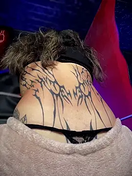 Sophie_LS's cam snapshot