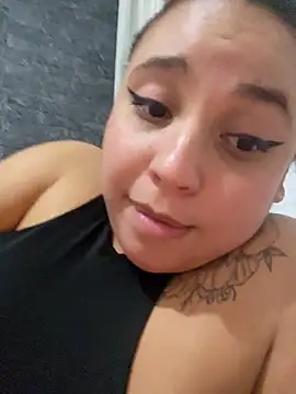 LizzRouse's cam snapshot