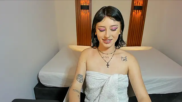 OliviaWolf3's cam snapshot