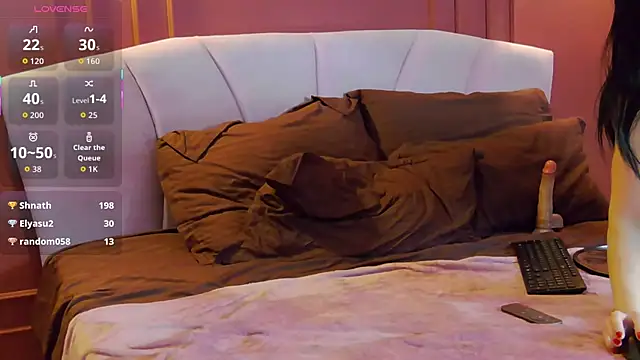 OliviaMazee's cam snapshot