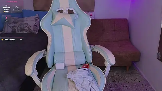 Peggy_Funn's cam snapshot