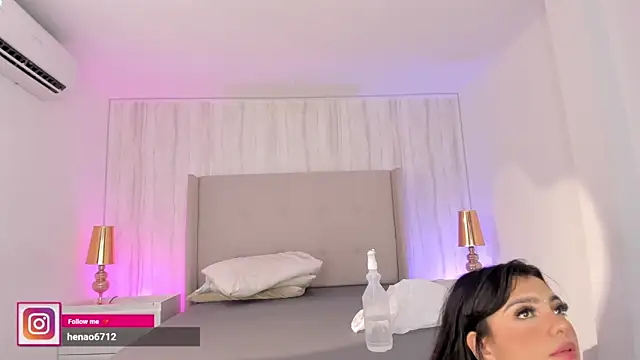 emmiily_z's cam snapshot