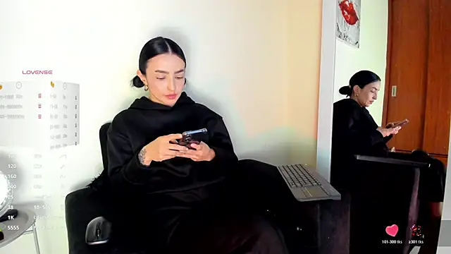 victoria__lace_'s cam snapshot