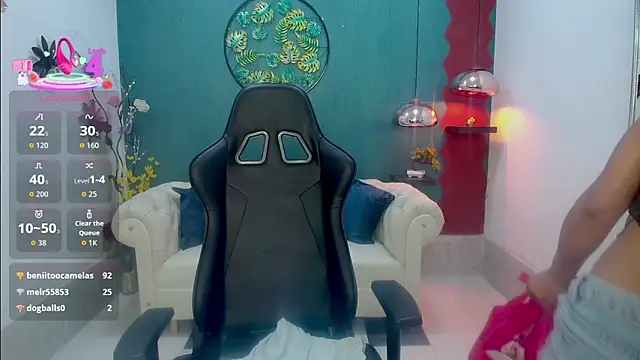 Scandarkmarie's cam snapshot