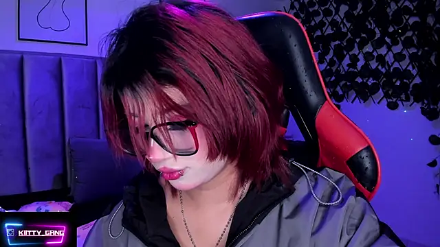 Kitty_Gang's cam snapshot