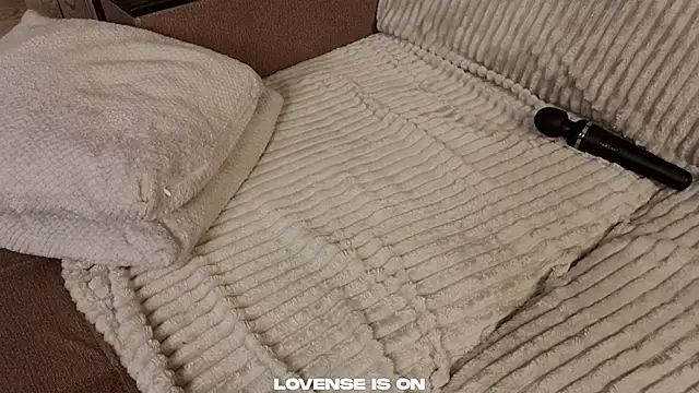 EarleneBrayton's cam snapshot