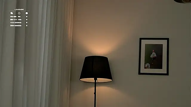 MonetLeitman's cam snapshot