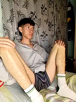 heyy_noah11 live sex cam