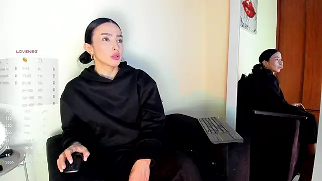 victoria__lace_'s cam snapshot