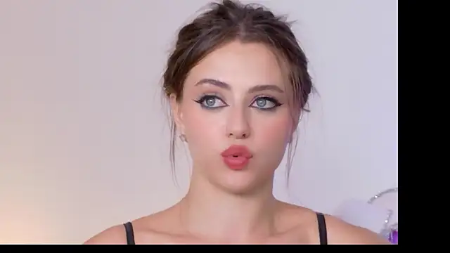 Sienna_Voss's cam snapshot