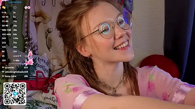 lyra_thenymph live sex cam