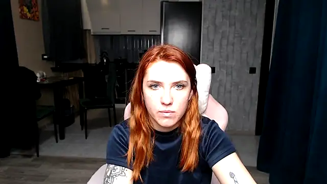 Reginasmilee's cam snapshot