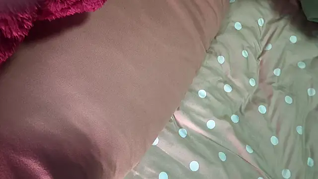 AngelwithEcup live sex cam