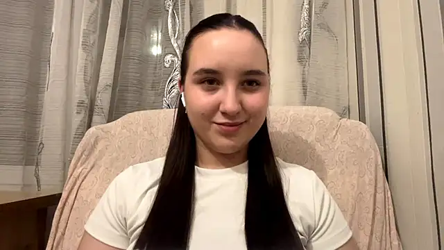 DaisyMolly's cam snapshot