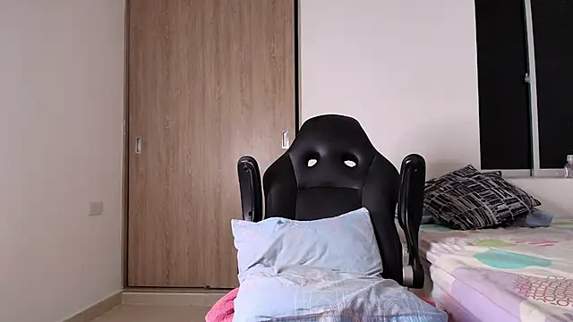 rick_grimes25 live sex cam