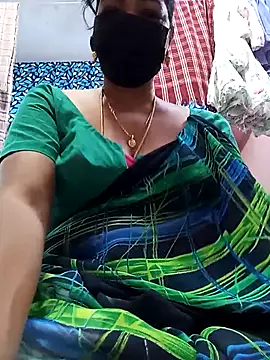 Tamil_sreelekha's cam snapshot