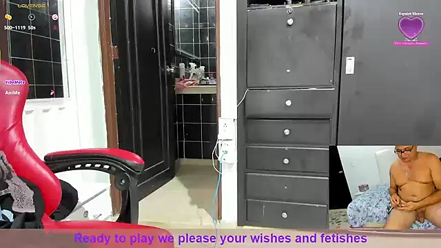 naomi_and_brack's cam snapshot