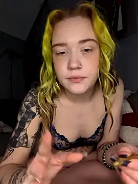 mattiethebaddieee's cam snapshot