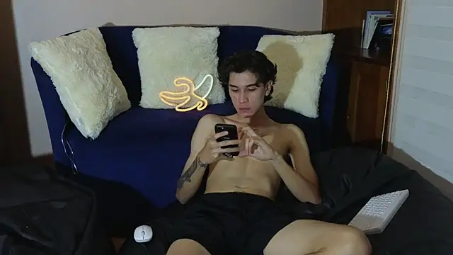 Derekswan live sex cam