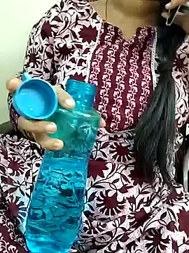 Srilakshmi_telugu's cam snapshot