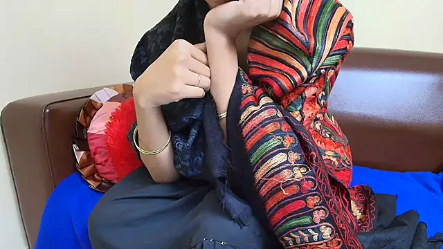 Sreya_'s cam snapshot