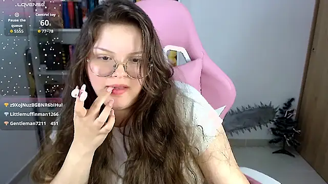 Gabiwaifu's cam snapshot