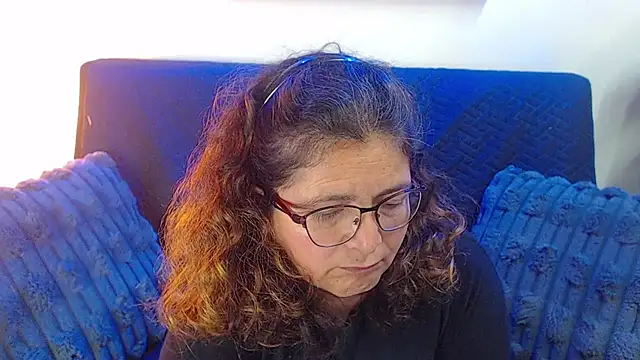 Linda_banks_'s cam snapshot