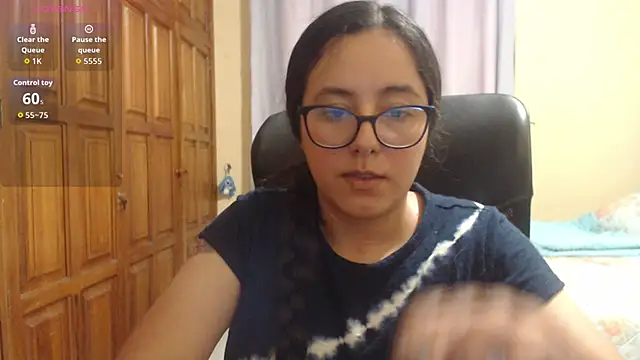 Venus_cat_'s cam snapshot