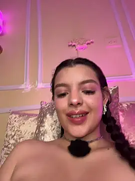 AriaHeavenss live sex cam