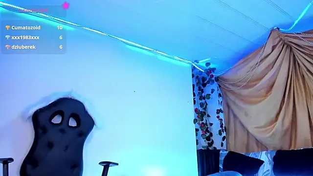 Ethan_Boyy live sex cam