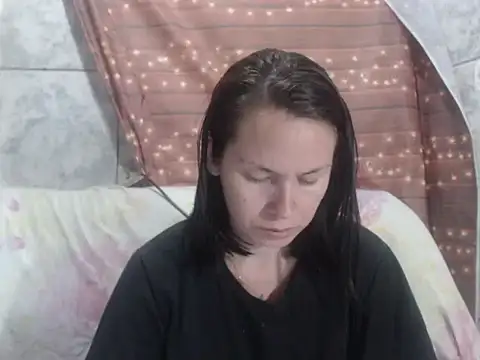 Venusluxodomme live sex cam