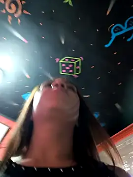 Nanybaker95 live sex cam