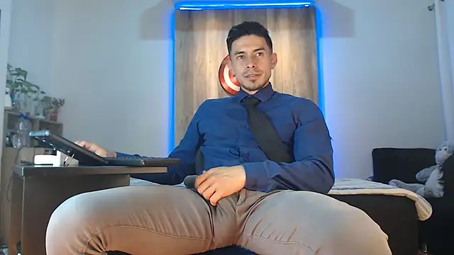 Andrew_4_ live sex cam